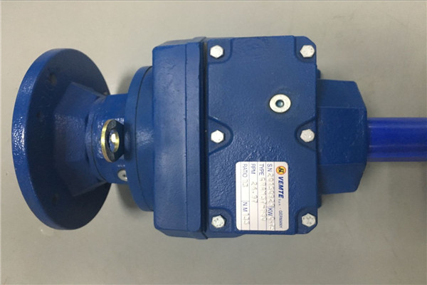 R系列減速機(jī)1 (2) R系列減速機(jī)1 (2)